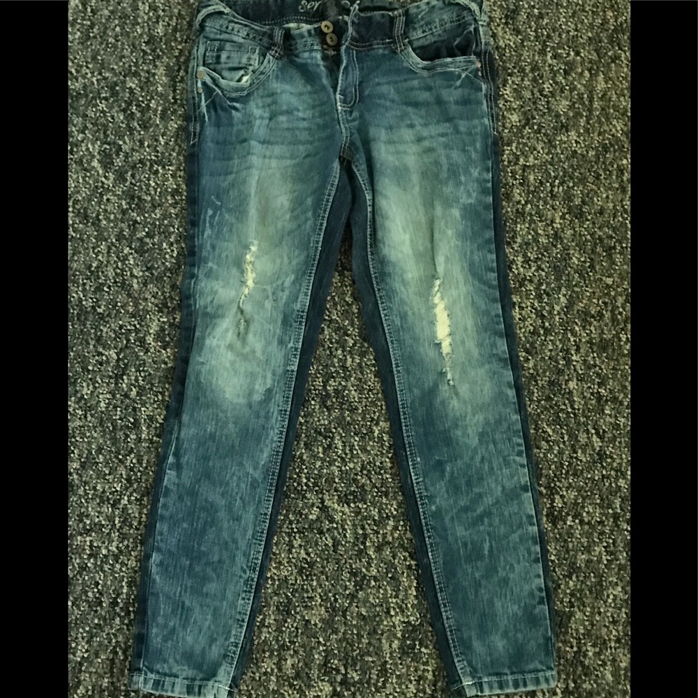 Jeans